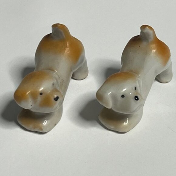 TWO Miniature Vintage White/Brown Puppies Porcelain Figurines 1.6" - Picture 3 of 11